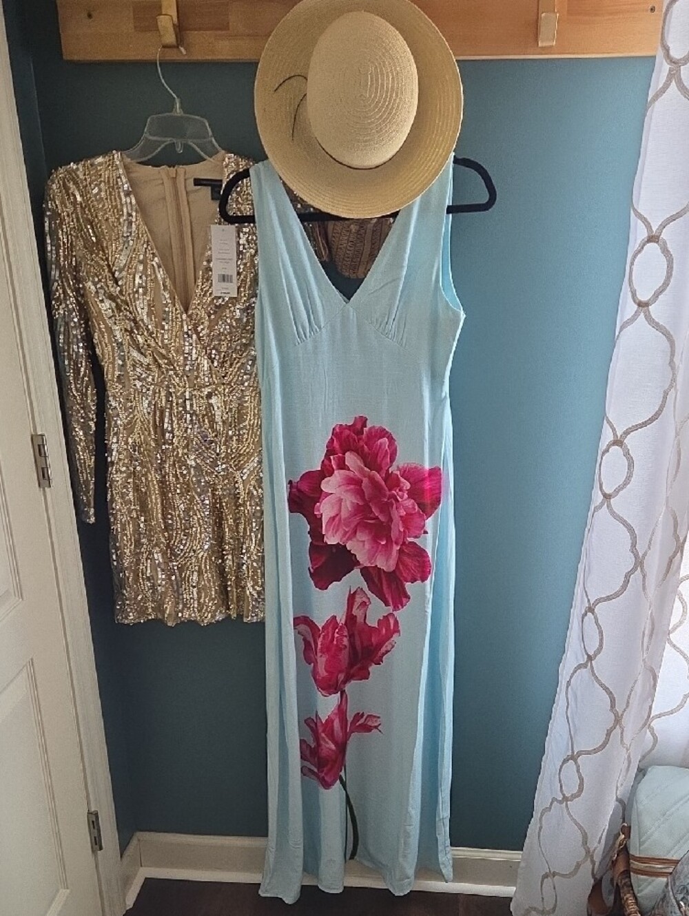 NWT Light Blue Maxi Dress with Vibrant Pink Floral Print M
